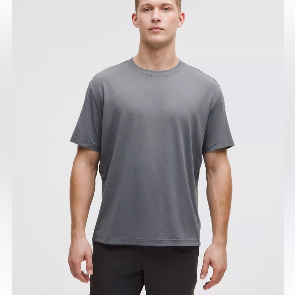 Lululemon EasySet Training Short-Sleeve Shirt